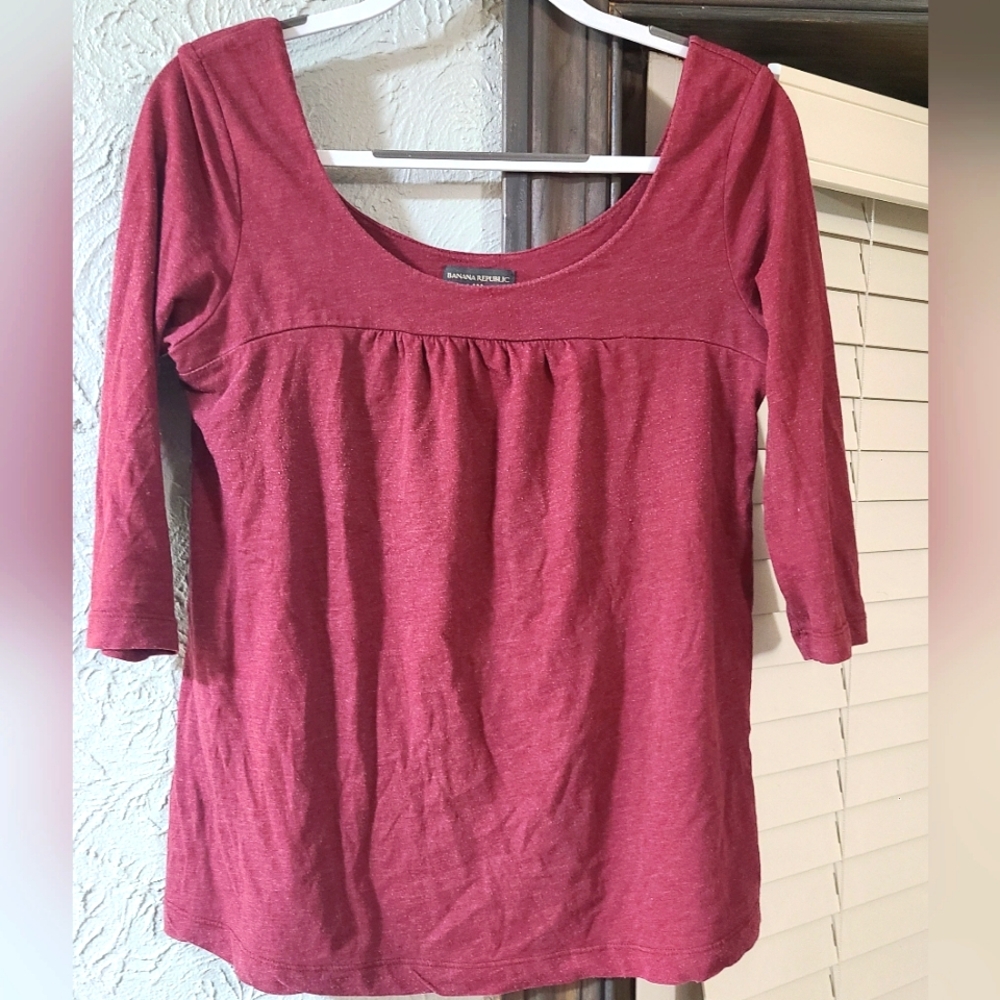 Banana Republic Scoop Neck / Back - 3/4 Sleeve Top
